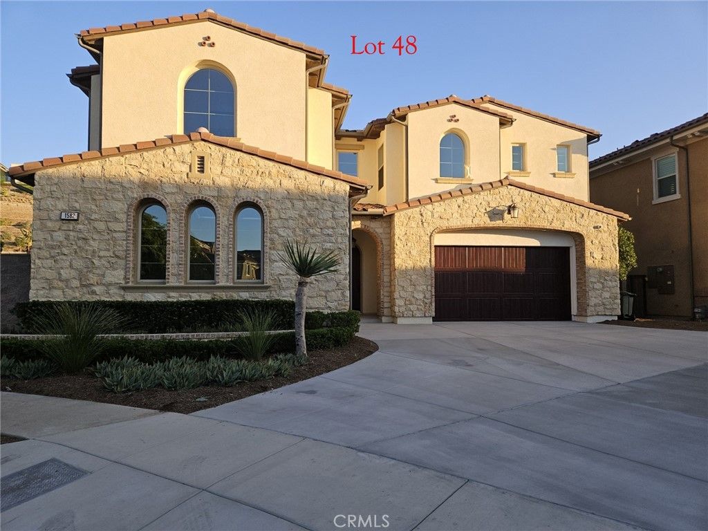 1582 Sunset View Drive, Lake Forest, CA 92679