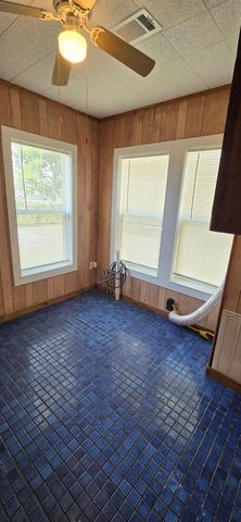 417 E Jack Street, Baytown, TX 77520