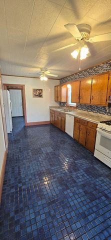 417 E Jack Street, Baytown, TX 77520