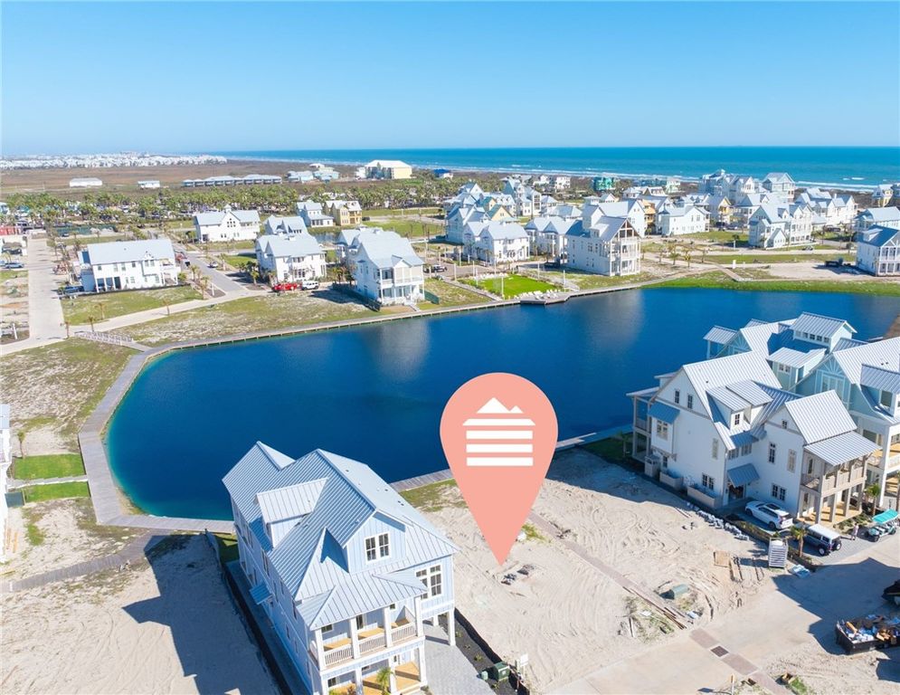121 Dewdrop St, Port Aransas, TX 78373 — photo 2