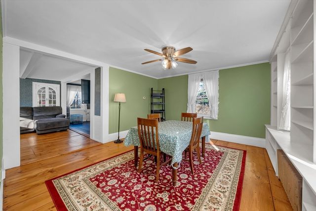 63 S Hampton, Amesbury, MA 01913