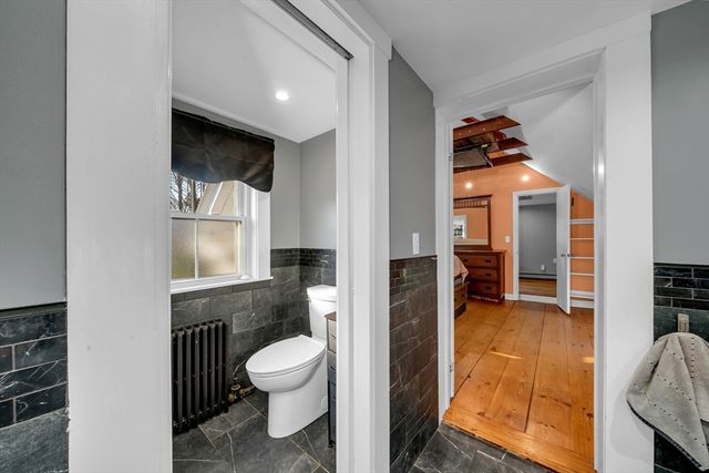 63 S Hampton, Amesbury, MA 01913