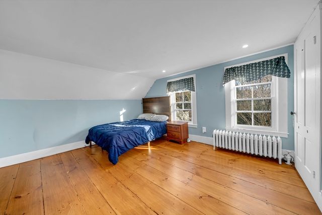 63 S Hampton, Amesbury, MA 01913