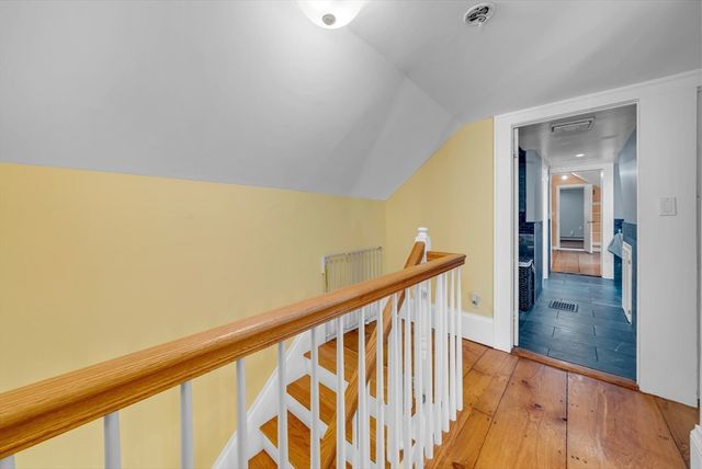 63 S Hampton, Amesbury, MA 01913