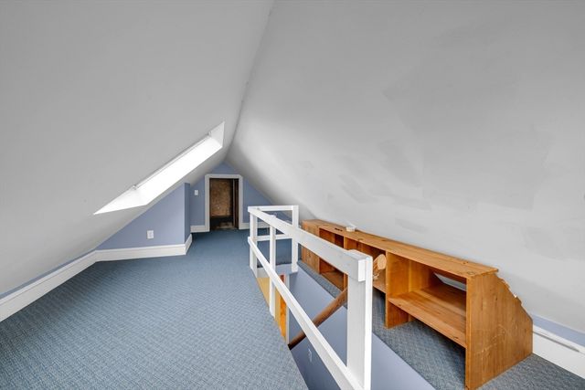 63 S Hampton, Amesbury, MA 01913