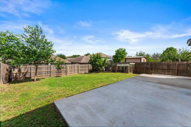 6735 Plains Crest DR, Del Valle, TX 78617