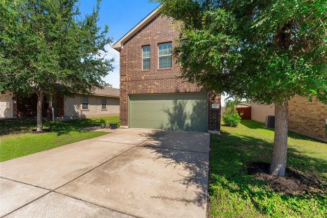 6735 Plains Crest DR, Del Valle, TX 78617