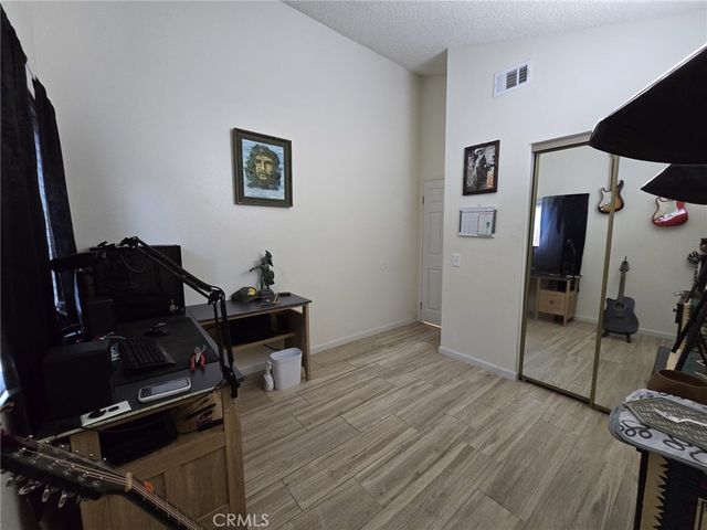 36839 Goldenview, Palmdale, CA 93552