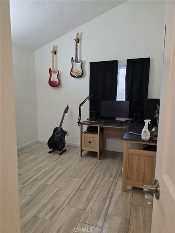 36839 Goldenview, Palmdale, CA 93552