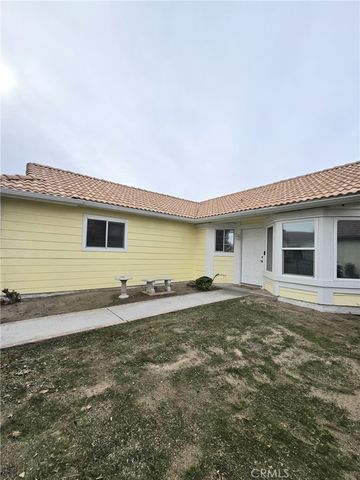 36839 Goldenview, Palmdale, CA 93552