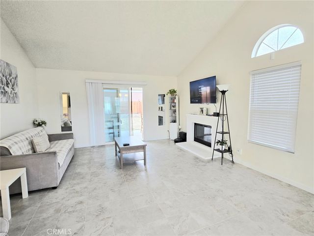 36839 Goldenview, Palmdale, CA 93552