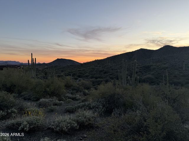 42382 N CHIRICAHUA PASS Pass 318, Scottsdale, AZ 85262