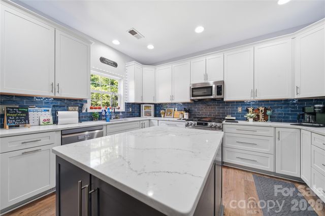 8465 Mossy Cup Trail, Harrisburg, NC 28075