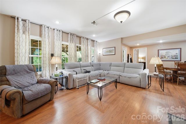 8465 Mossy Cup Trail, Harrisburg, NC 28075