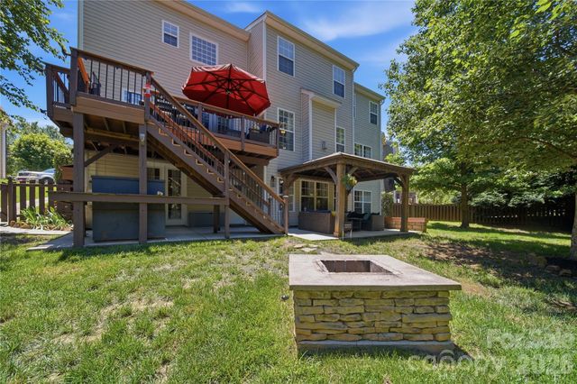 8465 Mossy Cup Trail, Harrisburg, NC 28075