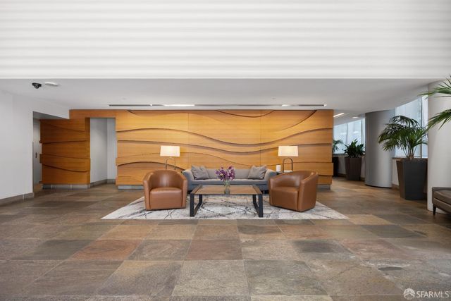 301 Main Street 12B, San Francisco, CA 94105