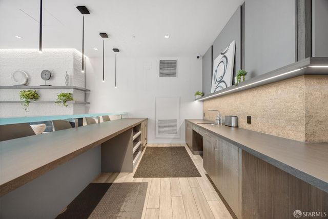 301 Main Street 12B, San Francisco, CA 94105