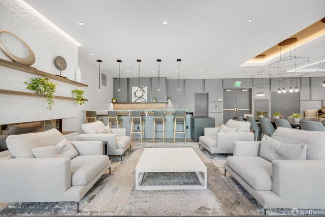 301 Main Street 12B, San Francisco, CA 94105