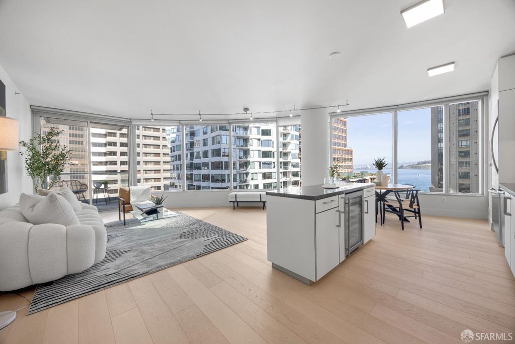 301 Main Street 12B, San Francisco, CA 94105