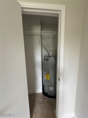 2452 Stella ST 204, Fort Myers, FL 33901