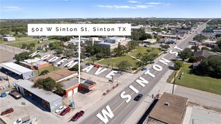 502 W Sinton St, Sinton, TX 78387