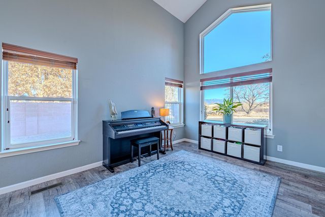 4201 Rancho Bonito Drive NW, Albuquerque, NM 87120