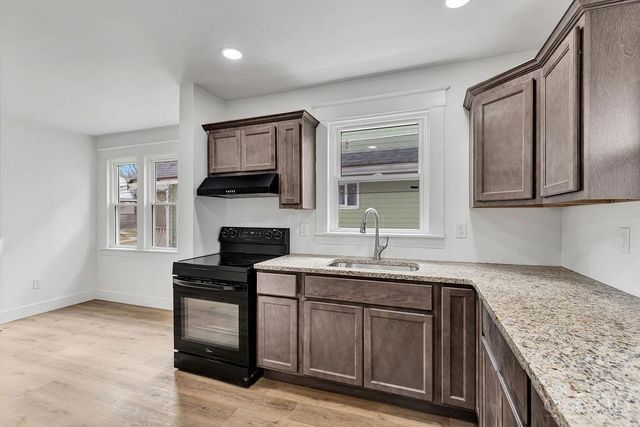 6839 Greismer Avenue, North College Hill, OH 45239