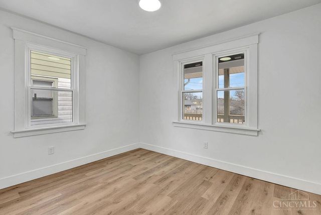 6839 Greismer Avenue, North College Hill, OH 45239