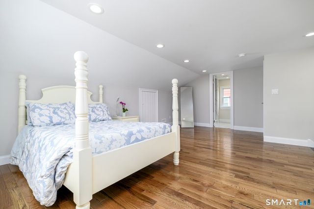 69 Webb Avenue, Stamford, CT 06902