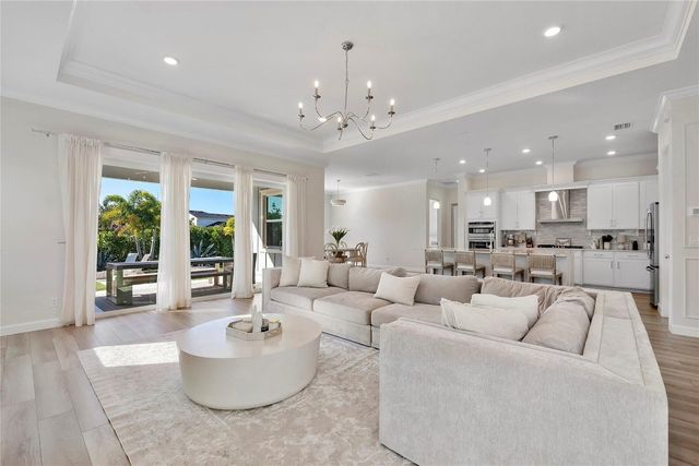 1131 Chisel Plow Chase, Loxahatchee, FL 33470