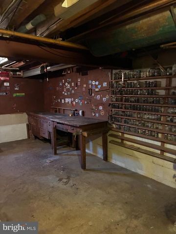 147 PENN AVE, Ephrata, PA 17522