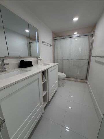 3550 NE 169th St 107, North Miami Beach, FL 33160
