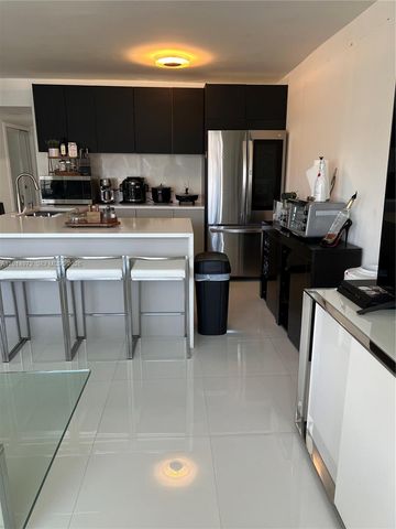 3550 NE 169th St 107, North Miami Beach, FL 33160