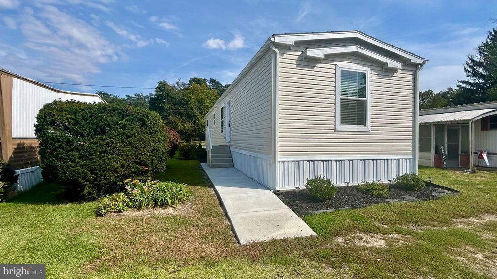 1476 ROUTE, HAINESPORT, NJ 08036 — exterior