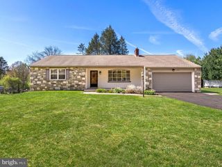 1104 ALMSHOUSE RD, Ivyland, PA 18974