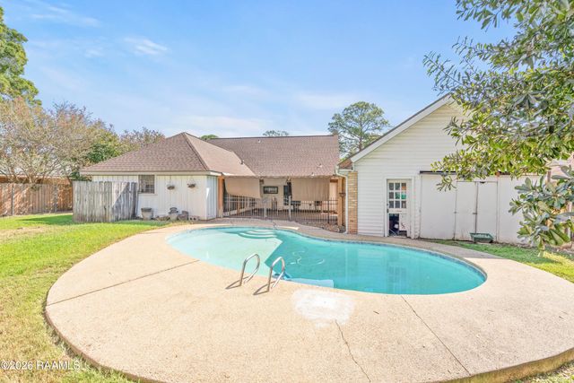 101 Wisteria Drive, Lafayette, LA 70506