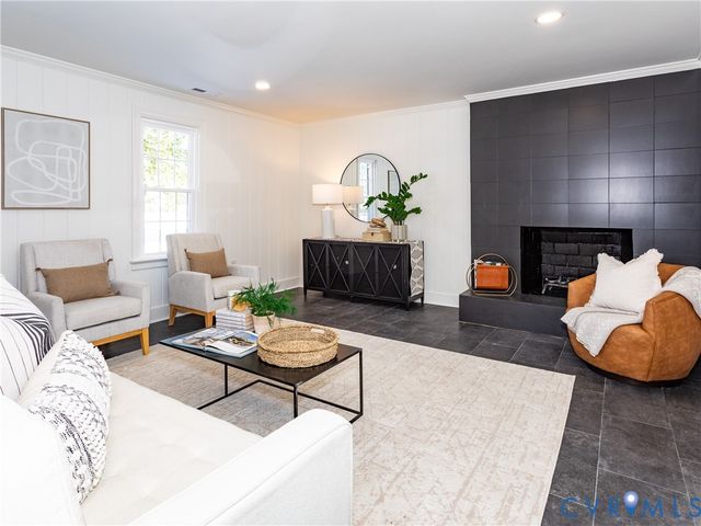 8109 Diane Ln, Henrico, VA 23227