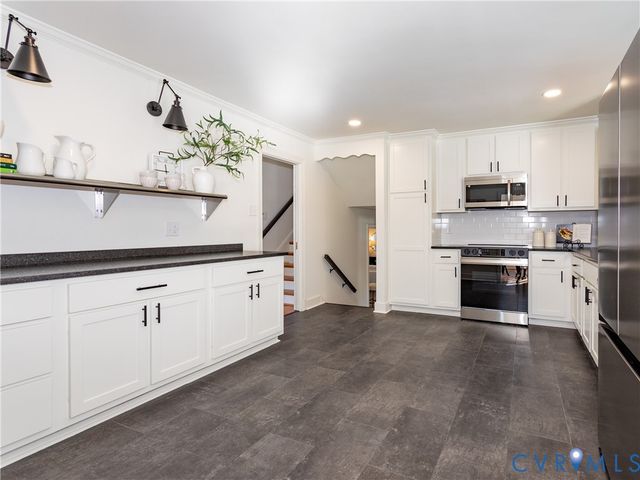 8109 Diane Ln, Henrico, VA 23227