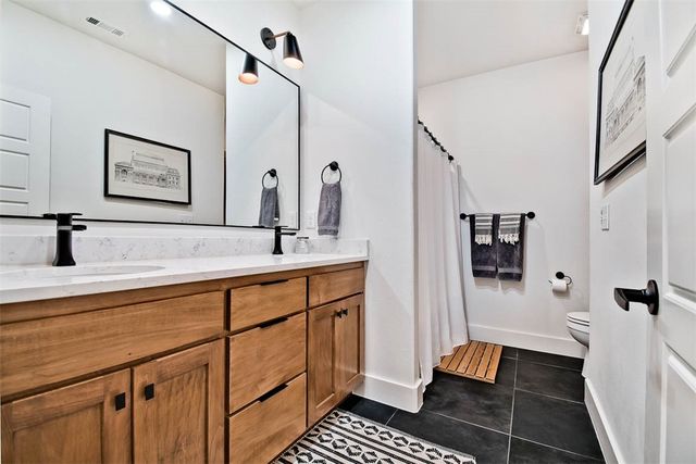 10715 N Garland McKee, Prairie Grove, AR 72753