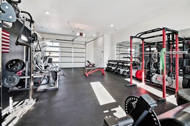 10715 N Garland McKee, Prairie Grove, AR 72753