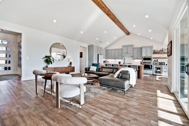 10715 N Garland McKee, Prairie Grove, AR 72753