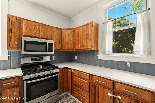 1616 Fernwood Ave, Louisville, KY 40205