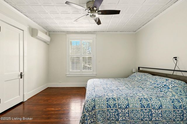 1616 Fernwood Ave, Louisville, KY 40205