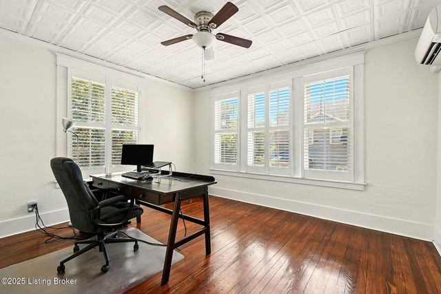 1616 Fernwood Ave, Louisville, KY 40205