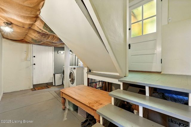 1616 Fernwood Ave, Louisville, KY 40205