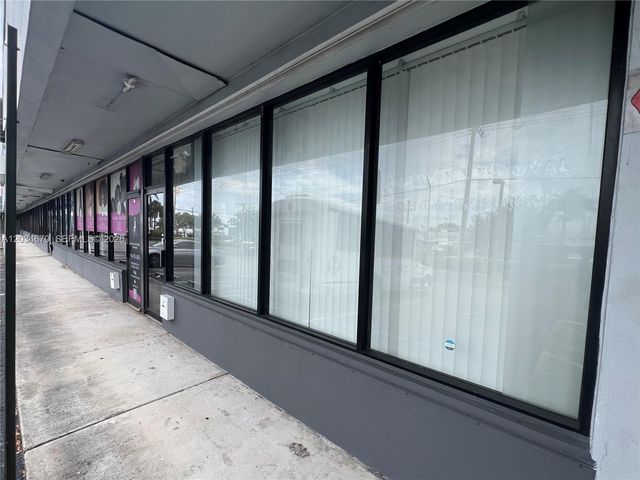 44 E OAKLAND PARK BLVD 44, Wilton Manors, FL 33334