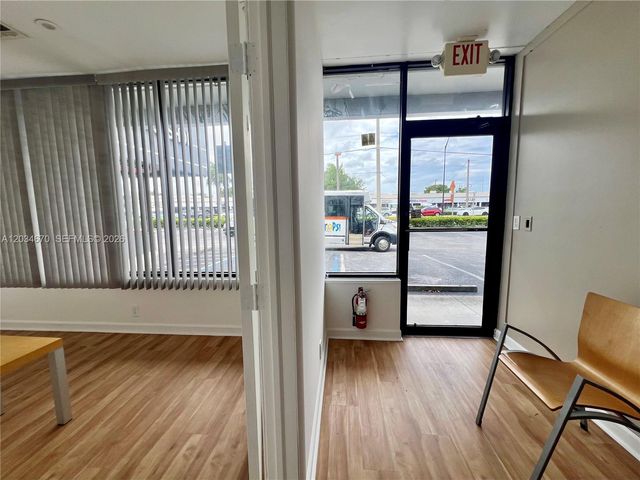 44 E OAKLAND PARK BLVD 44, Wilton Manors, FL 33334
