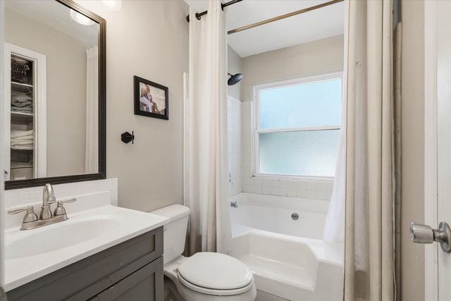 3218 Wynnefield Drive, North Charleston, SC 29420