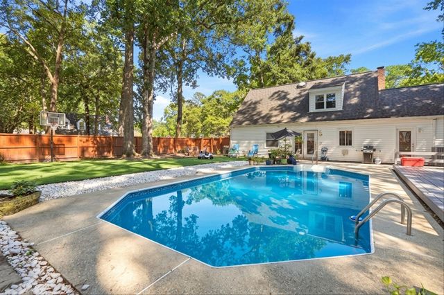 3218 Wynnefield Drive, North Charleston, SC 29420