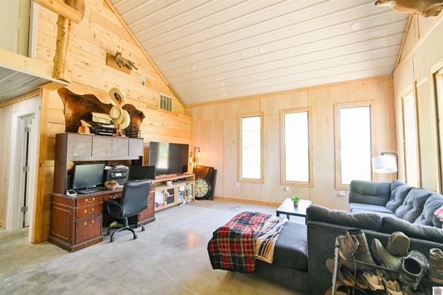 729 Chapel Hill Rd, Marion, KY 42064